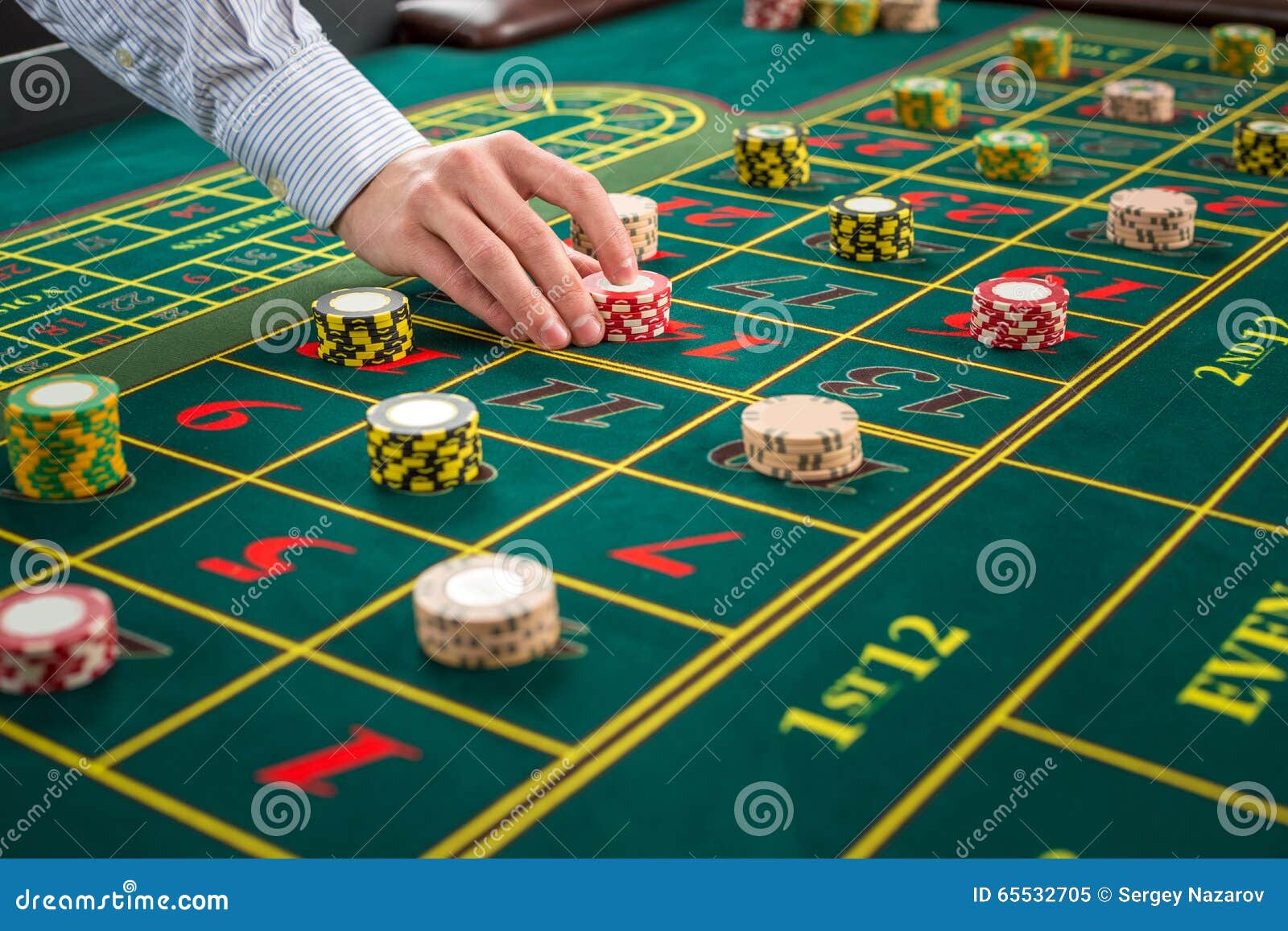 $25 casino chip picture