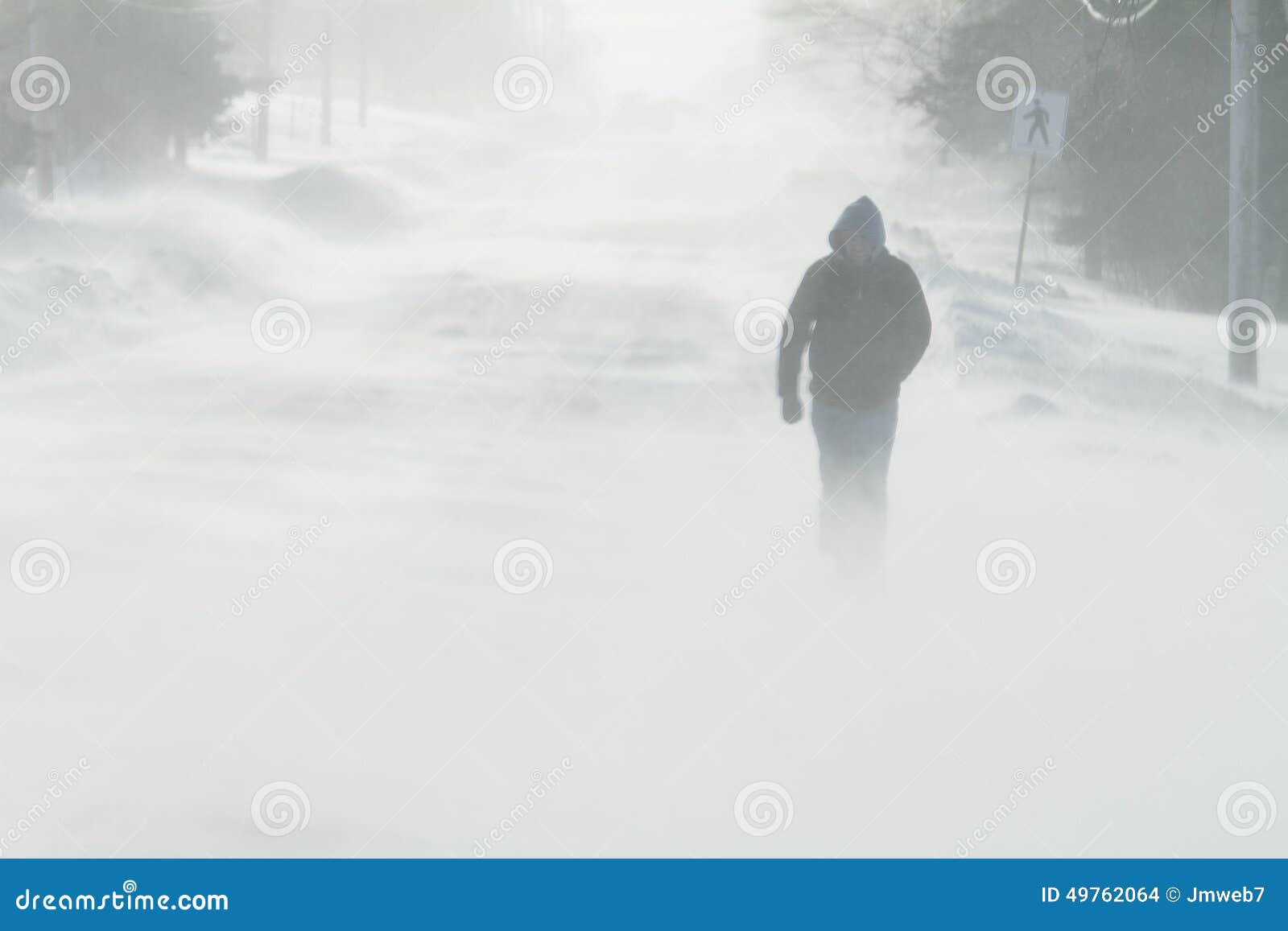 Walking snow rum перевод. Walking through Snow Storm. Снежный шторм промо страница для новичков. A man in a Snowstorm Art. @Mavynoc:a walk through a Snowstorm.