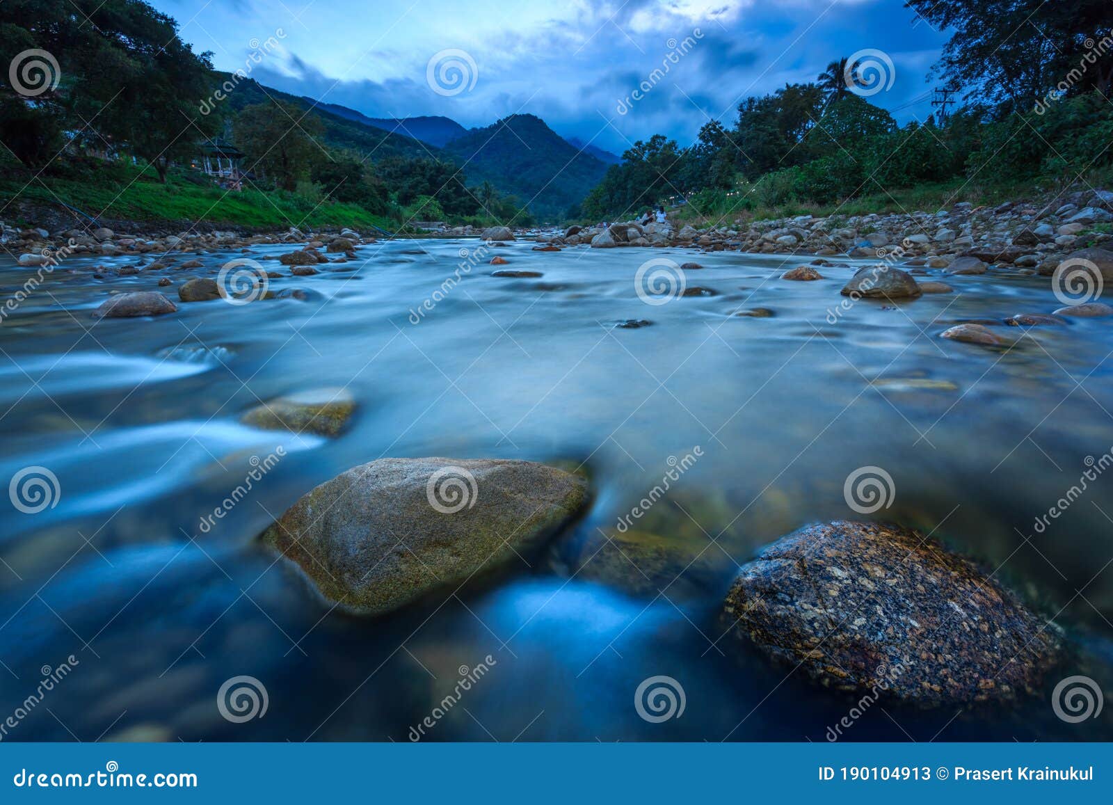 Камень Сел Фото