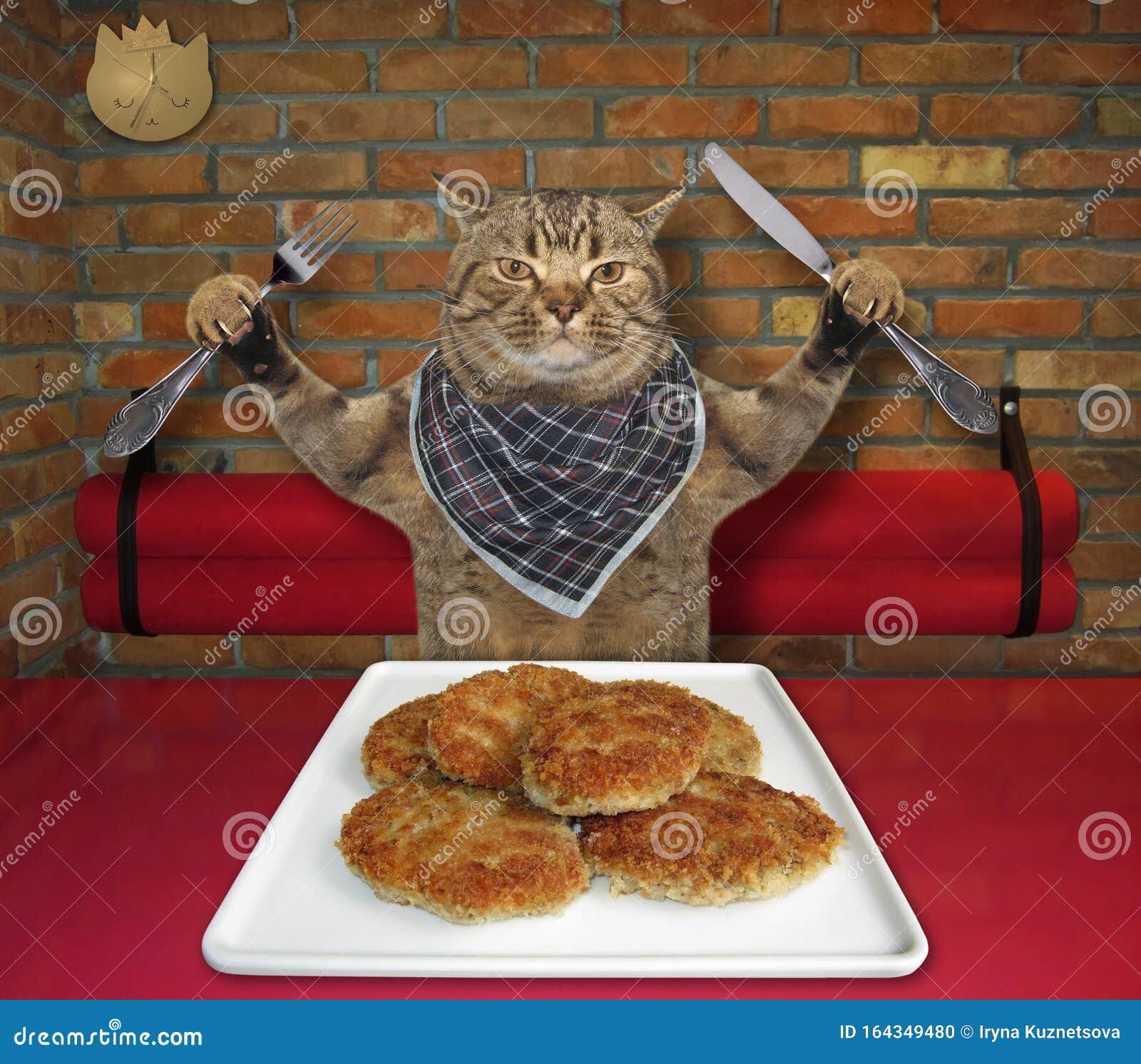 Кот ест жареные котлеты в ресторане Стоковое Фото - изображение  насчитывающей творческо, нутряно: 164349480