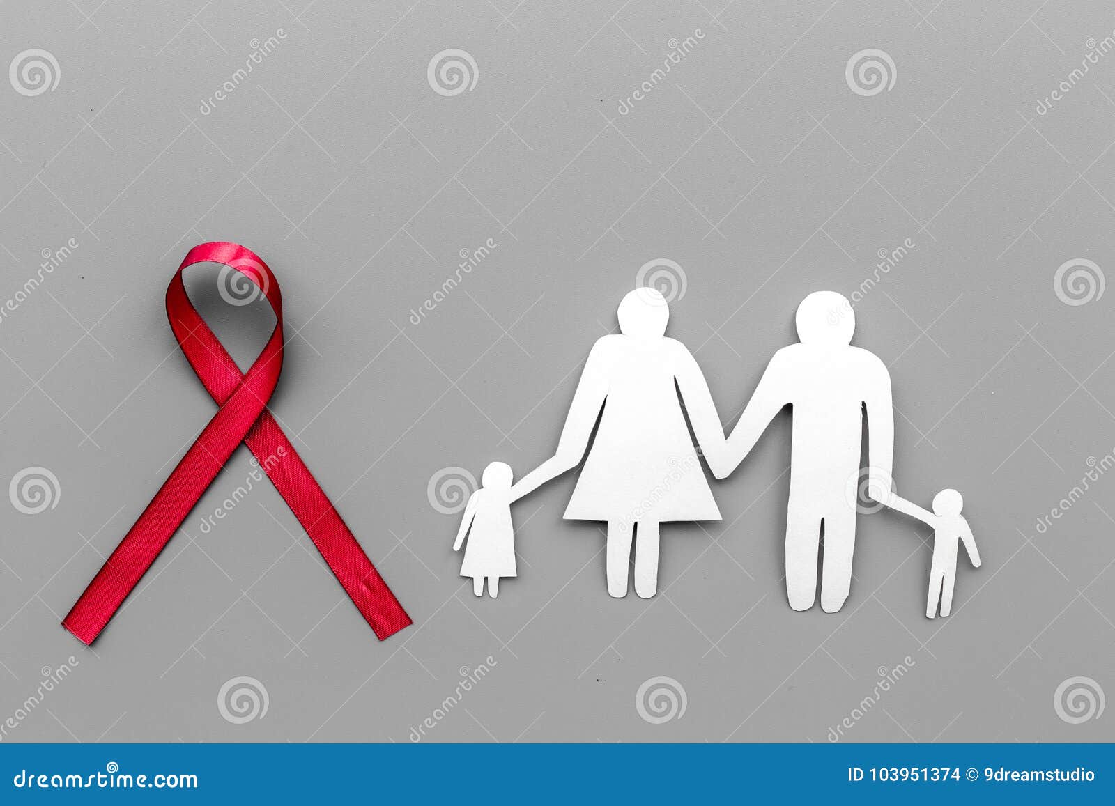 Вич семейство. ВИЧ семья. Профилактика ВИЧ значок. ВИЧ фон для презентации. СПИД И ВИЧ фон белый \.
