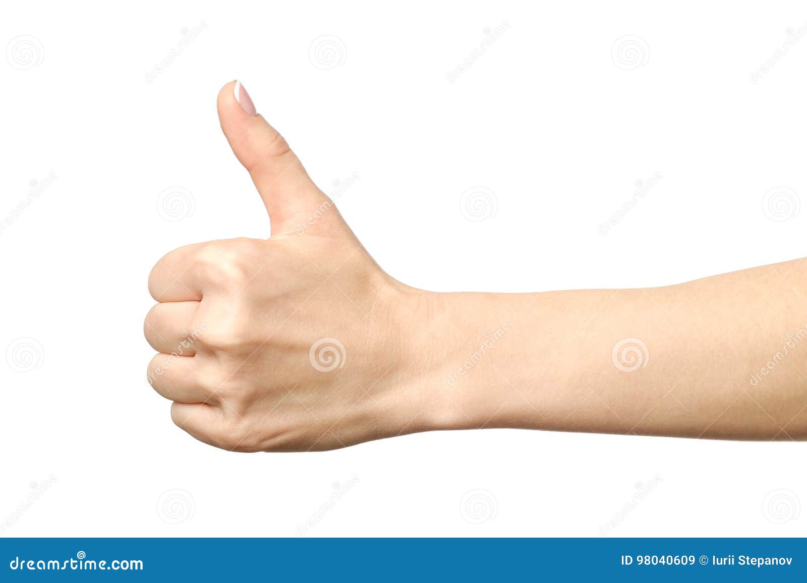 Палец вверх какой рукой. Рука показывает. Женская рука показывает класс. Рука с поднятым большим пальцем. Женский большой палец руки.
