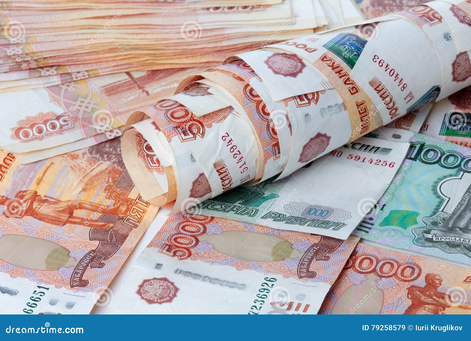 Картинка деньги бумажные много