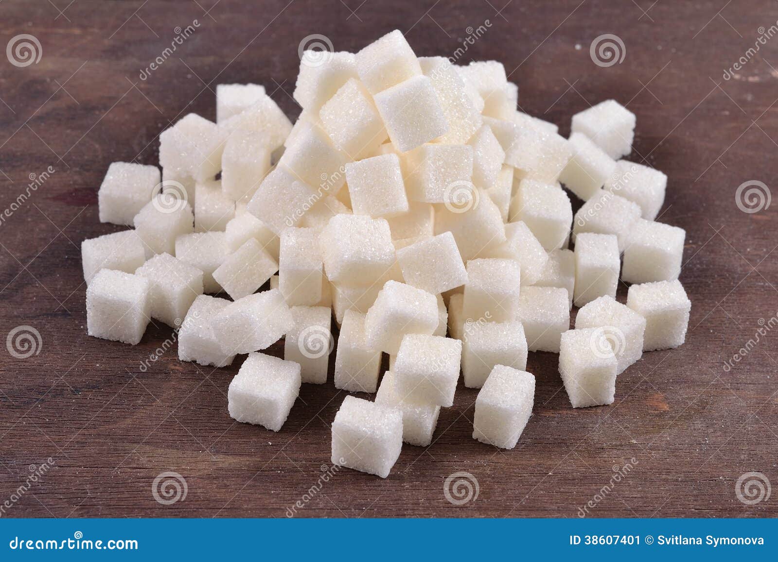 Кучи сахара. Куча сахара кусочками. Картины с изображением сахара - рафинада. Кучка сахара фото. Сахар в куче фото.