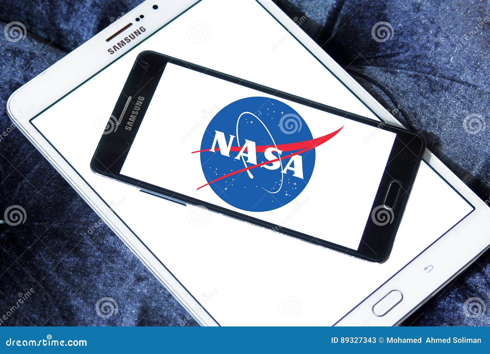 Логотип космического агентства NASA Редакционное Стоковое Фото -  изображение насчитывающей таблетка, гловально: 89327343