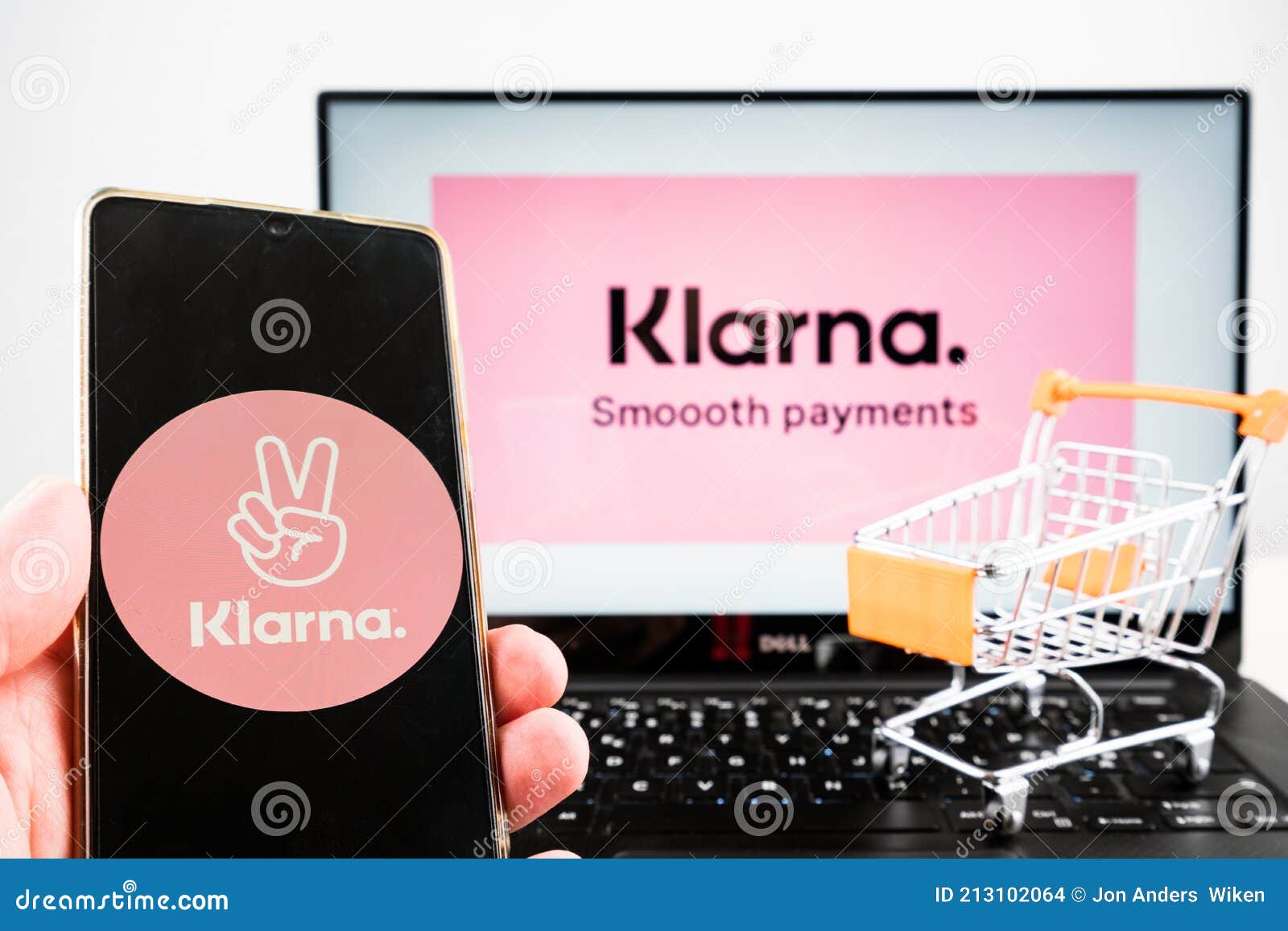 Логотип платежей Klarna гладкий логотип приложения для ноутбука и компании  Klarna на мобильный телефон. Редакционное Стоковое Изображение -  изображение насчитывающей передвижно, концепция: 213102064