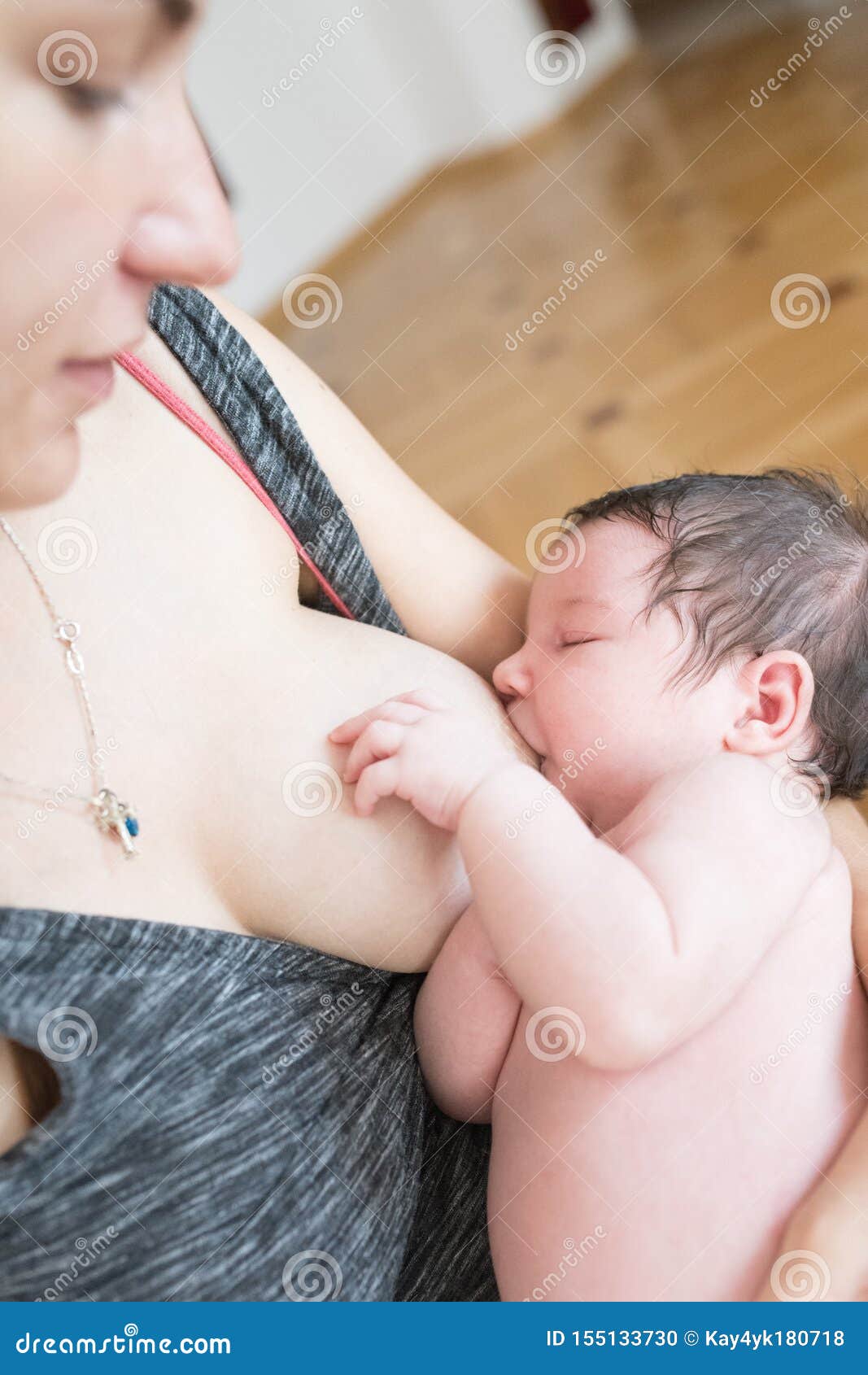 кормящая мама застужена грудь фото 47