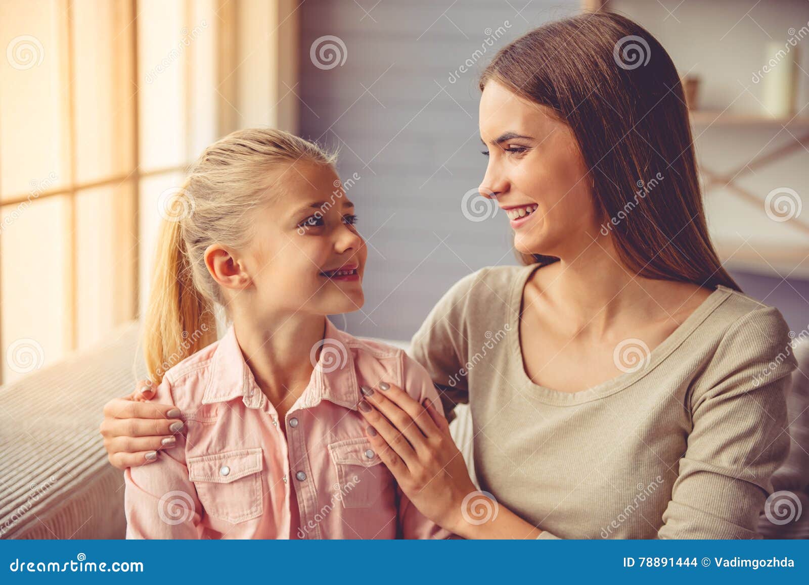 Мама и дочь веб