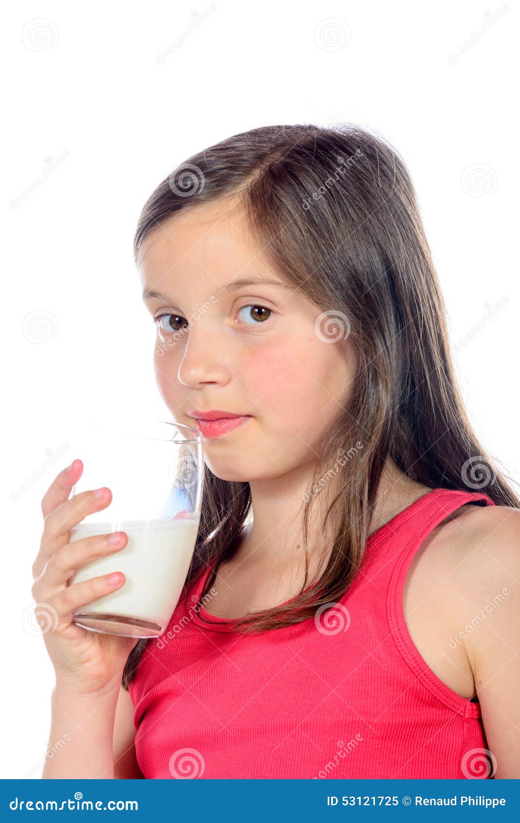 маленькая девочка пьет сперму фото 66