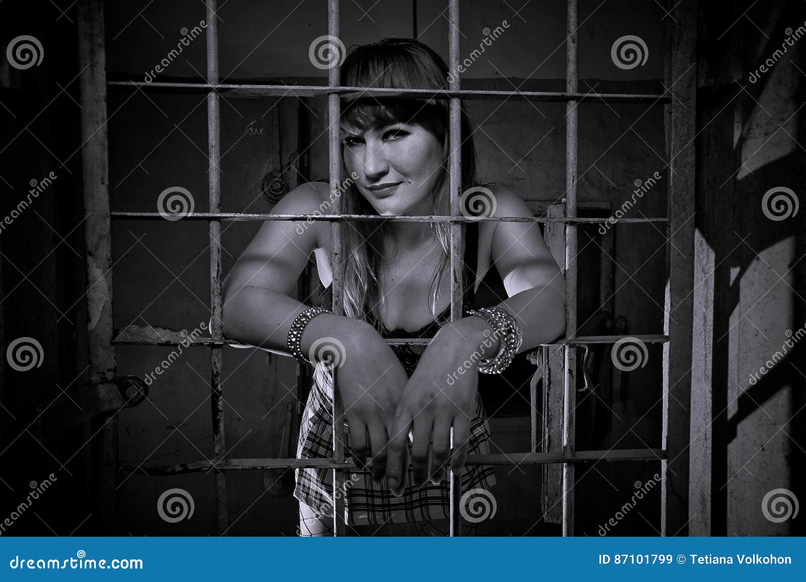Рабыня в будке sex