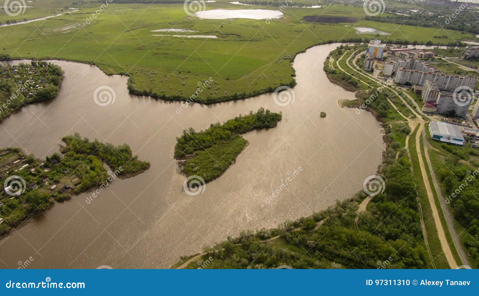 Есть ли река тобол. Река Тобол Курган. Река Тобол Костанай. Тобол (река) река. Река Тобол Курганская область.