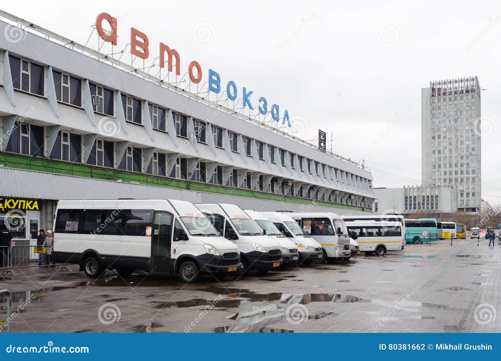 Центральный автовокзал москвы сайт. Щёлковский автовокзал Москва. Автовокзал Центральный Щелковский. Автовокзал Центральный Щелковский Москва. Москва автовокзал, автостанция Центральный Щелковский.