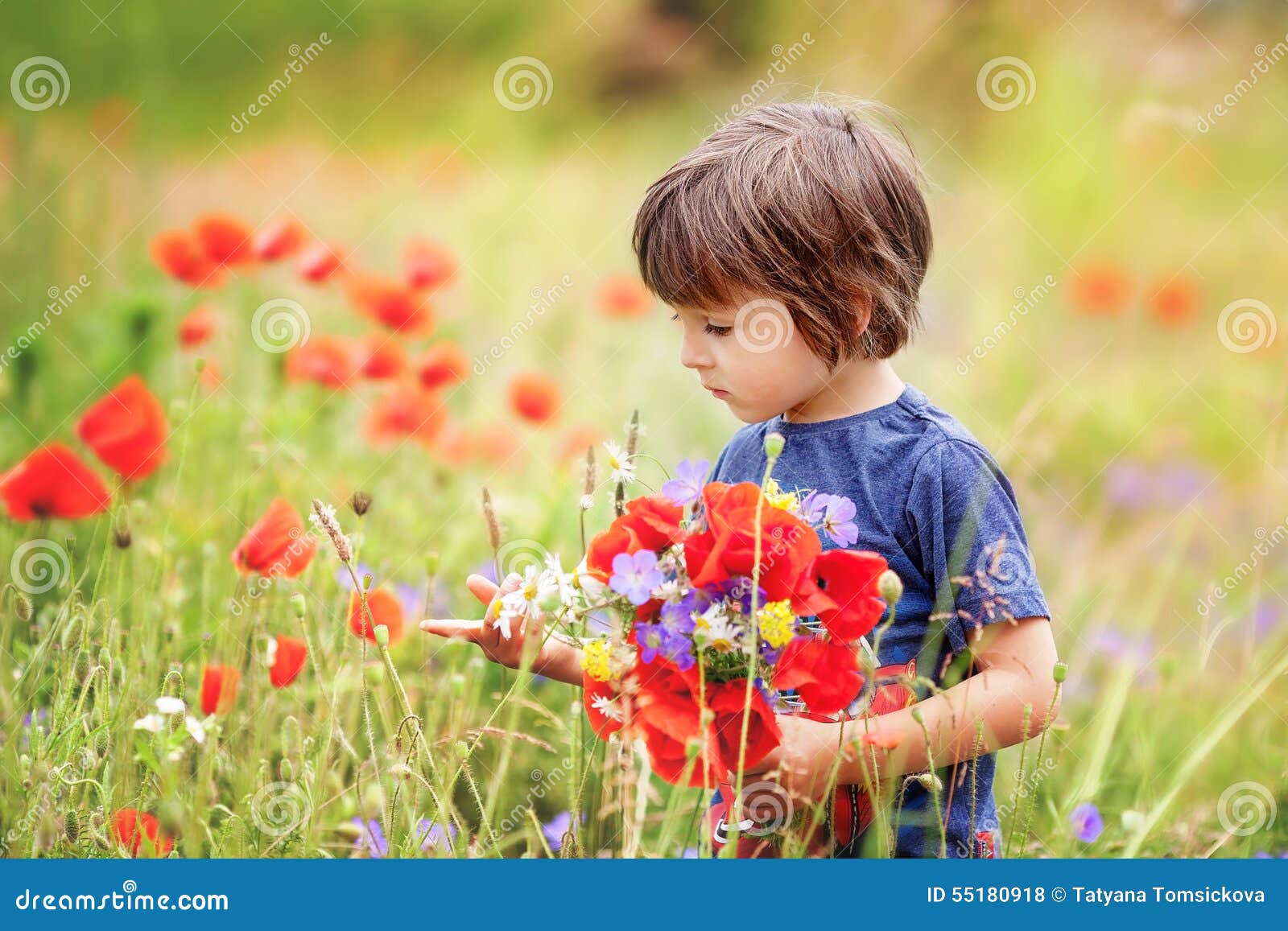Мальчик с розой. Janaga мальчик и цветы. Мальчик с цветком. Букет "мальчик". Janaga мальчик и цветы.