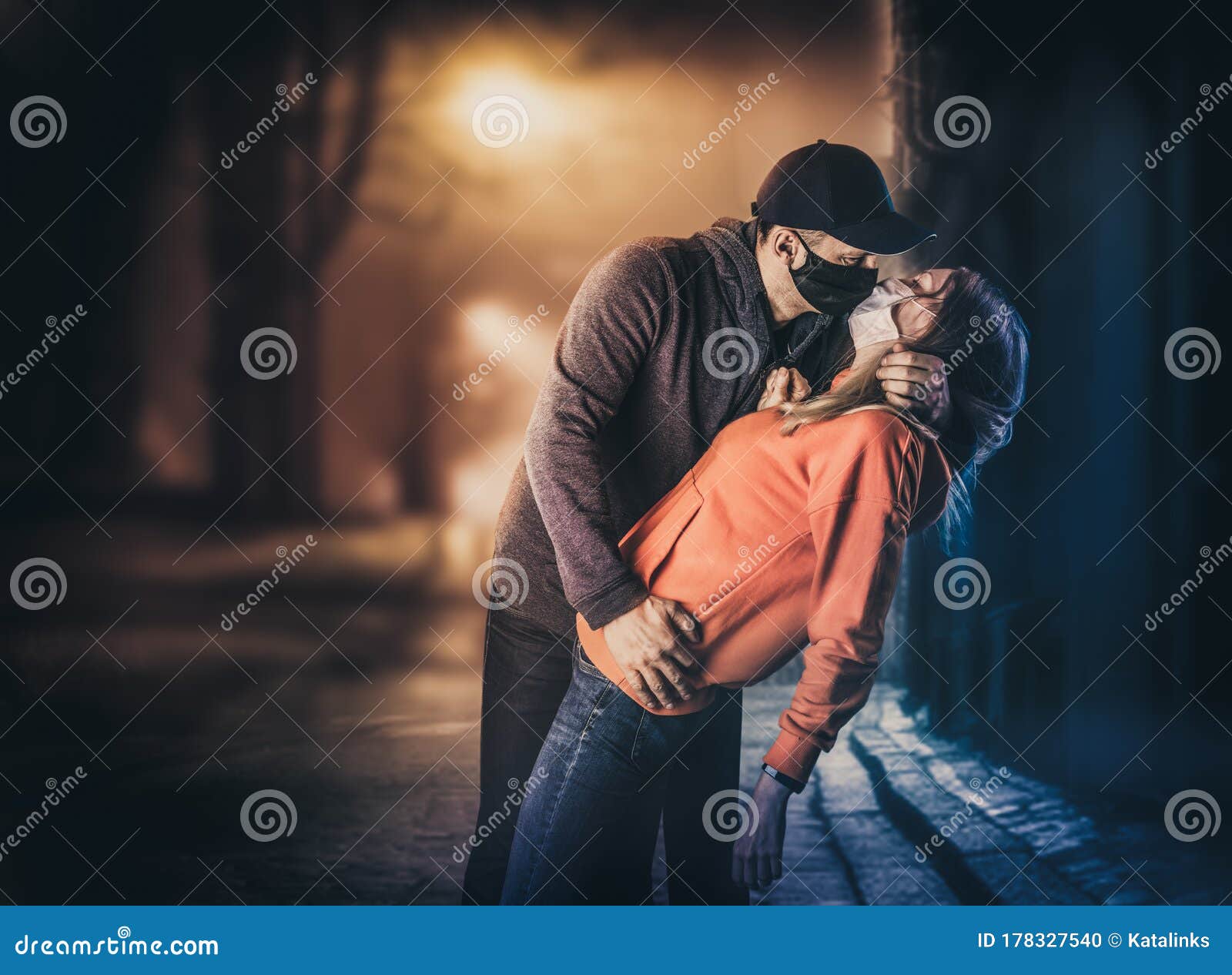 Фото Как Они Целуются