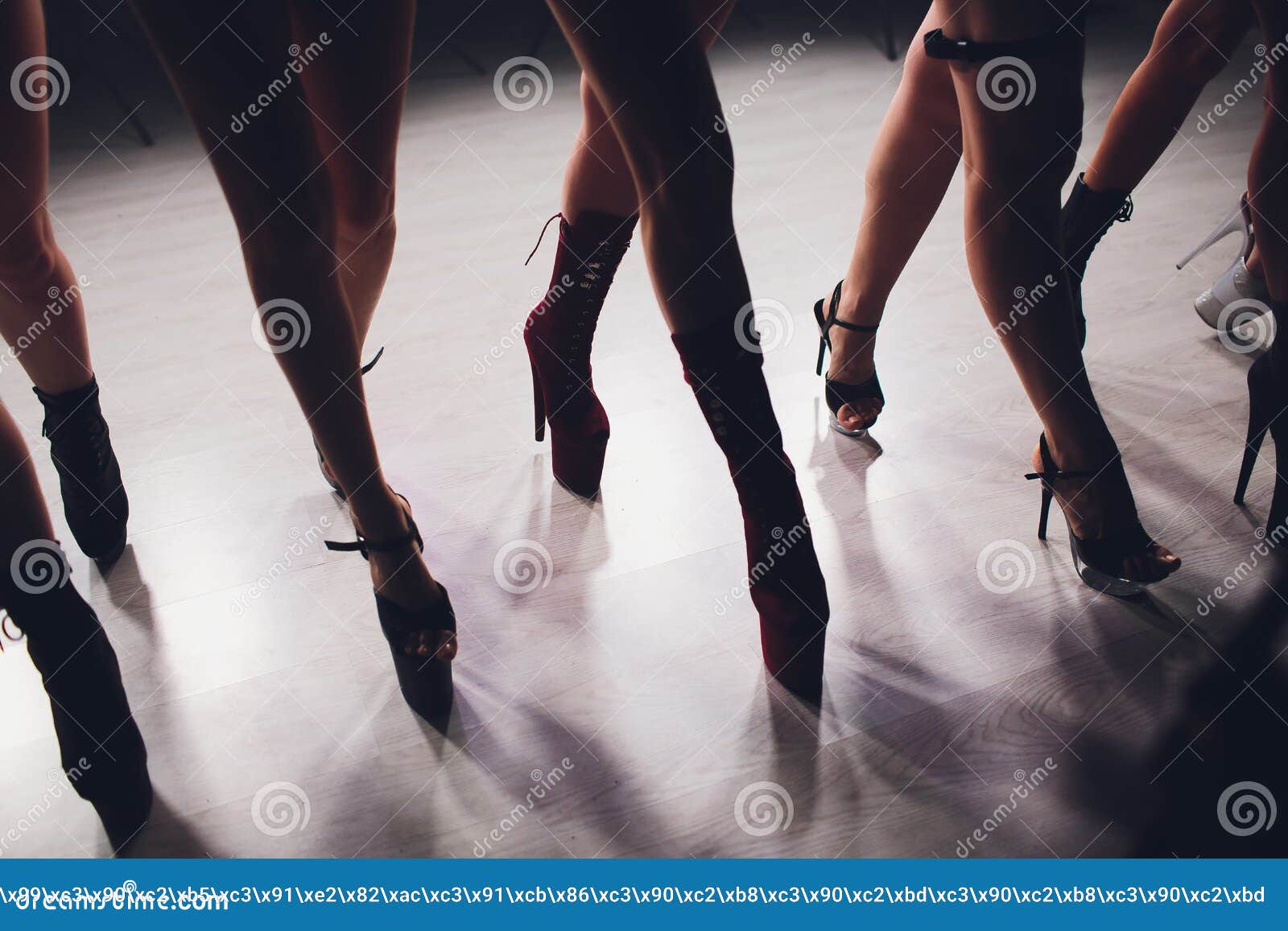 Танец на каблуках мужчины