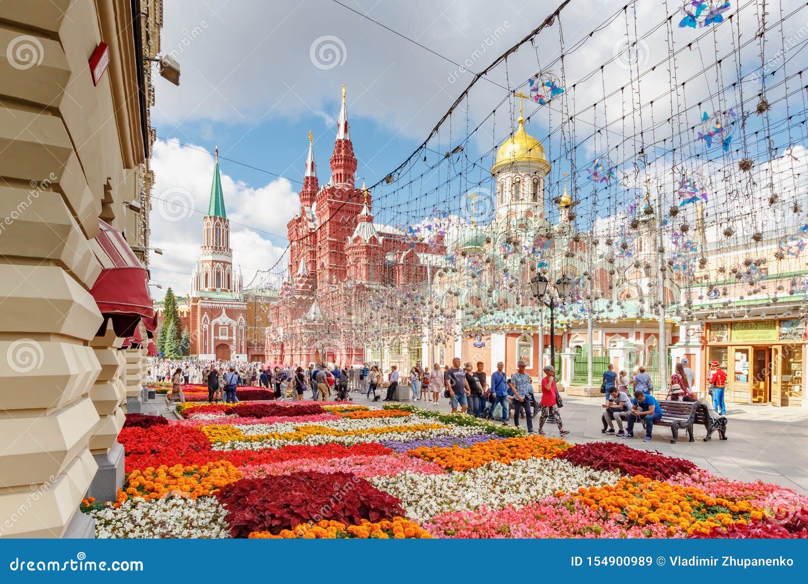 улицы на красной площади в москве. москва 21 век красная площадь. кремль krssniy plodhat москва. москва арбат красная площадь. москва 2004.