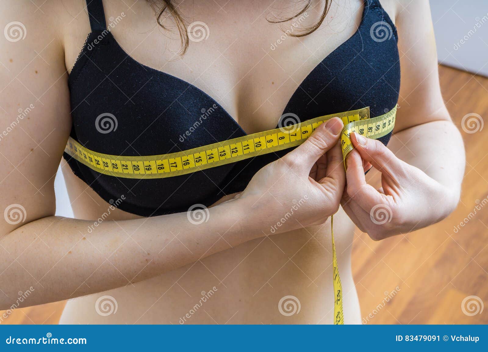 грудь измеряют с лифчиком фото 28