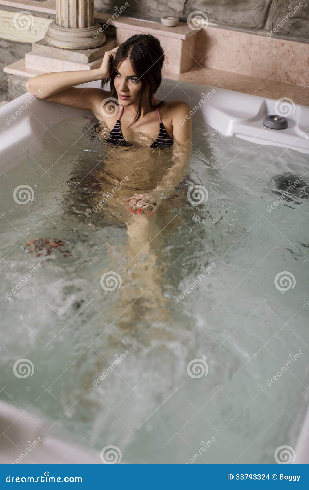 эротика голых девочек в ванной фото 65