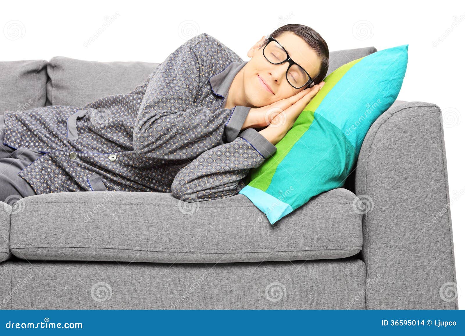 сидеть на диване с бывшим во сне