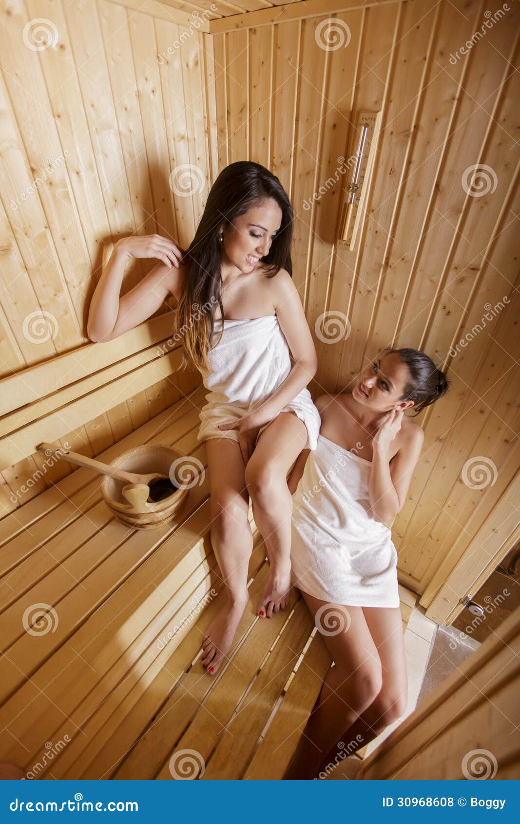 дети в бане с голыми фото 54