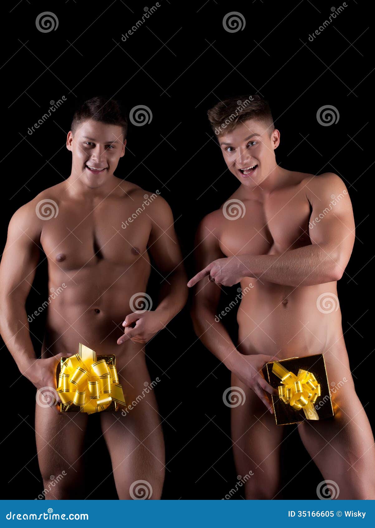реклама сумок голыми мужиками фото 98