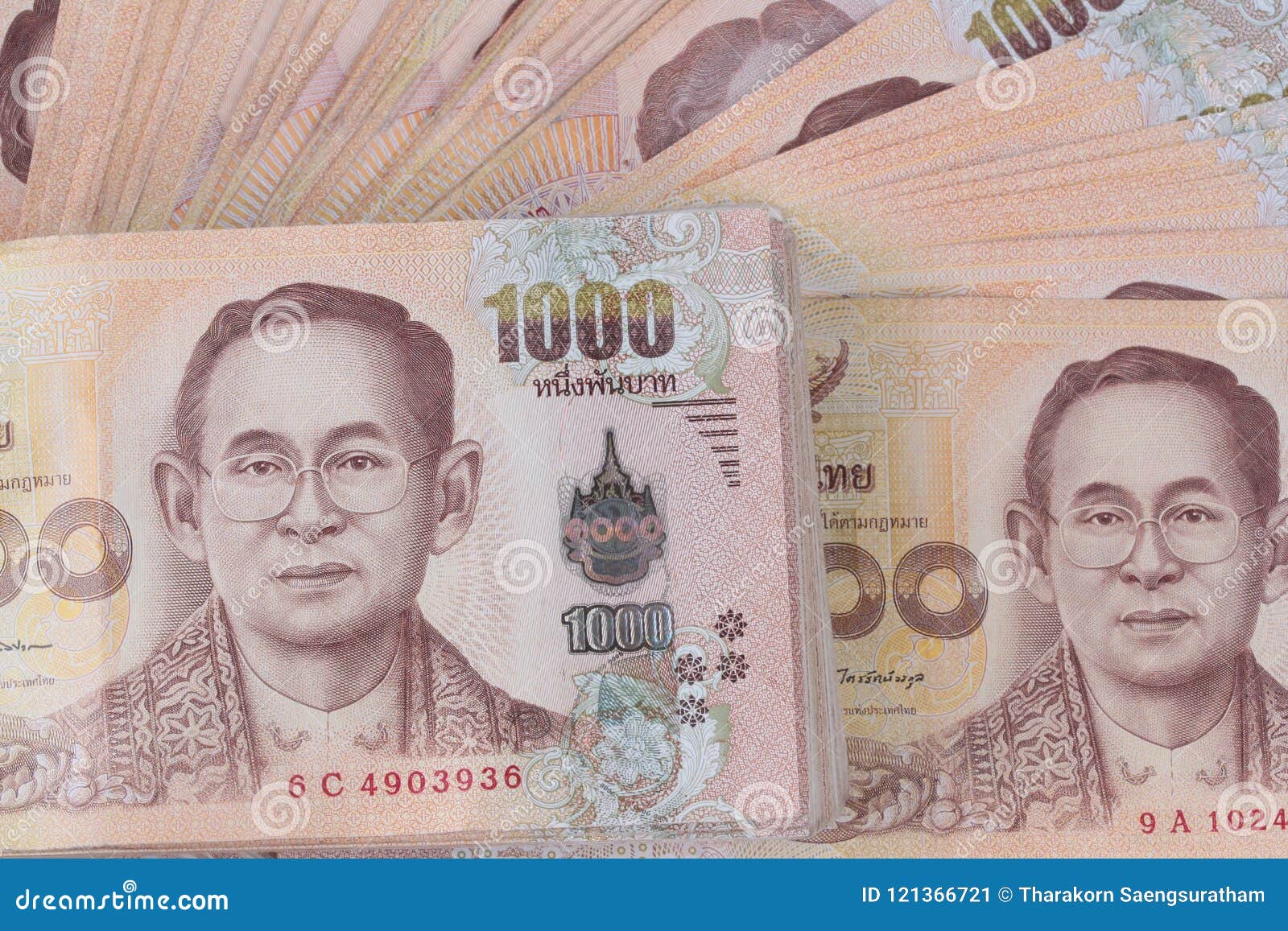 1000 в батах тайланд. 1000 Бат Тайланд. Банкноты Тайланд 1000. 1000 Бат банкнота. Тайский бат купюра 1000.