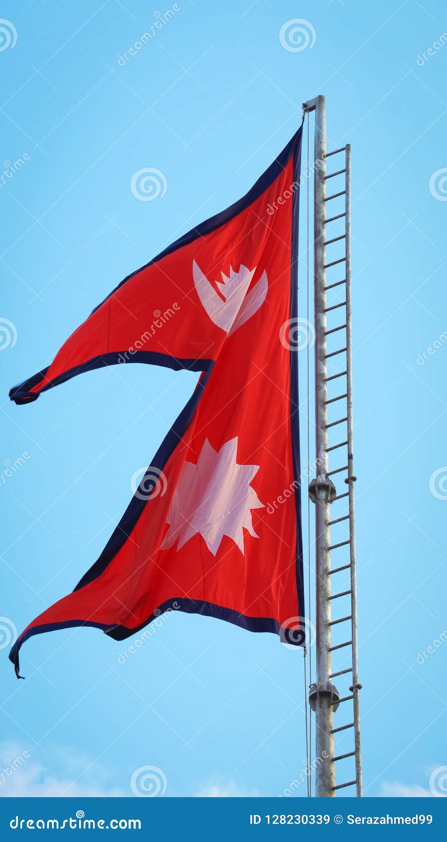 Флаг Непала Фото