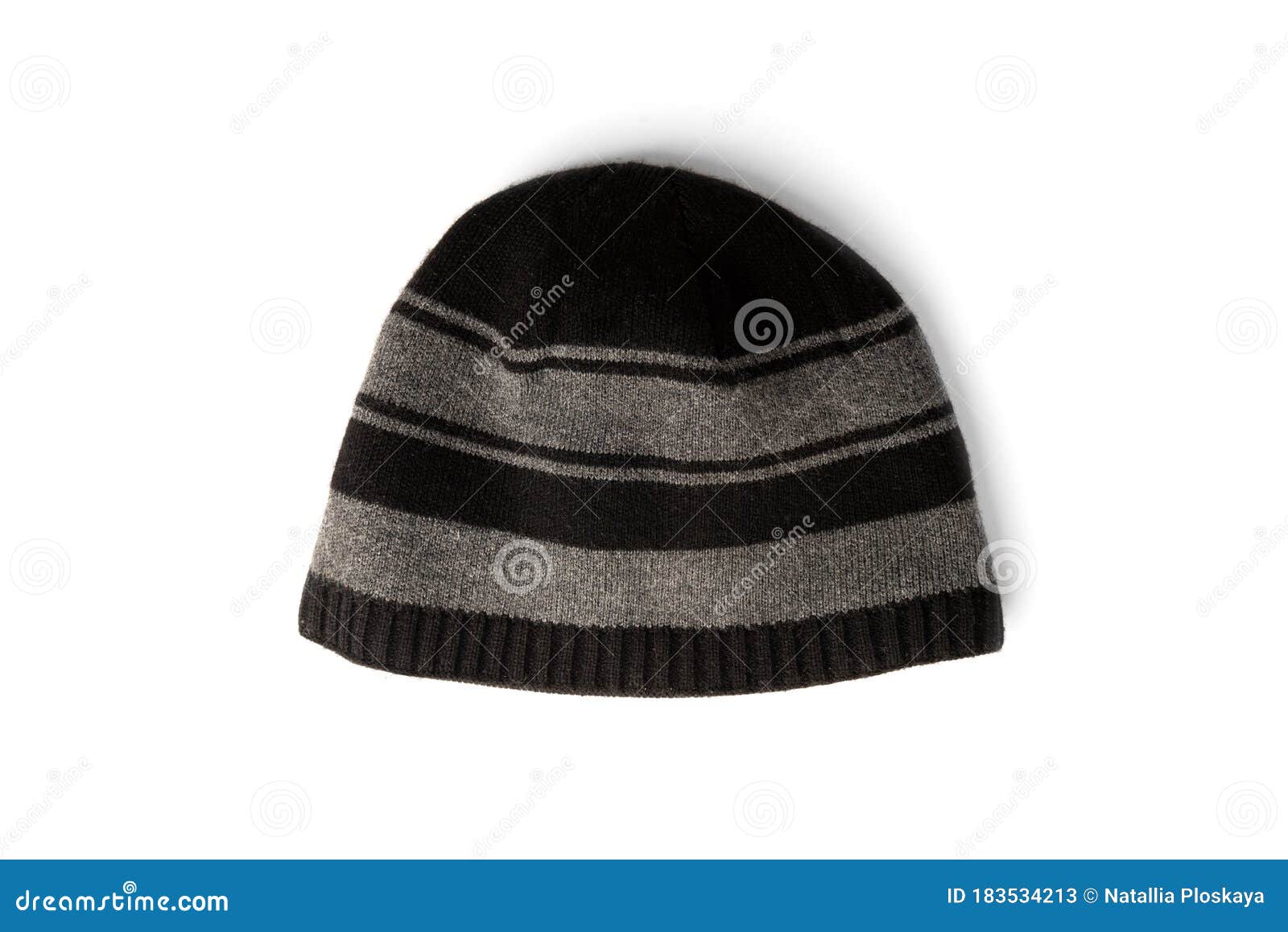 На белом фоне изолированную зимняя шапка Стоковое Изображение - изображение  насчитывающей головка, шерстяно: 183534213