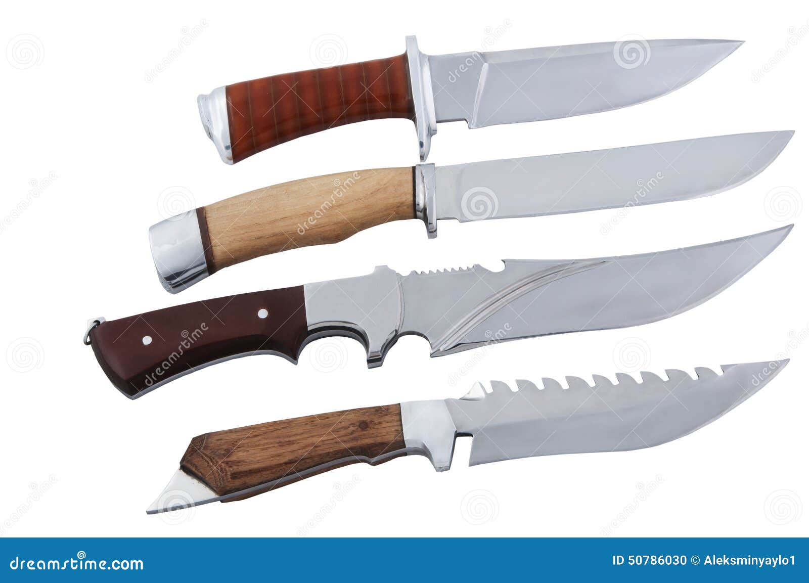 Четверо ножей. Нож на белом фоне. Набор ножей на белом фоне. Красивый нож на белом фоне. Острый нож на белом фоне.