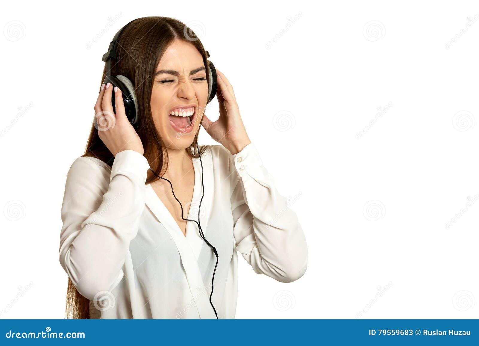 Девочка слушает музыку в наушниках мем Modern Music is Her Life Style and Pleasure. Little Modern Girl Wearing Bluetoot