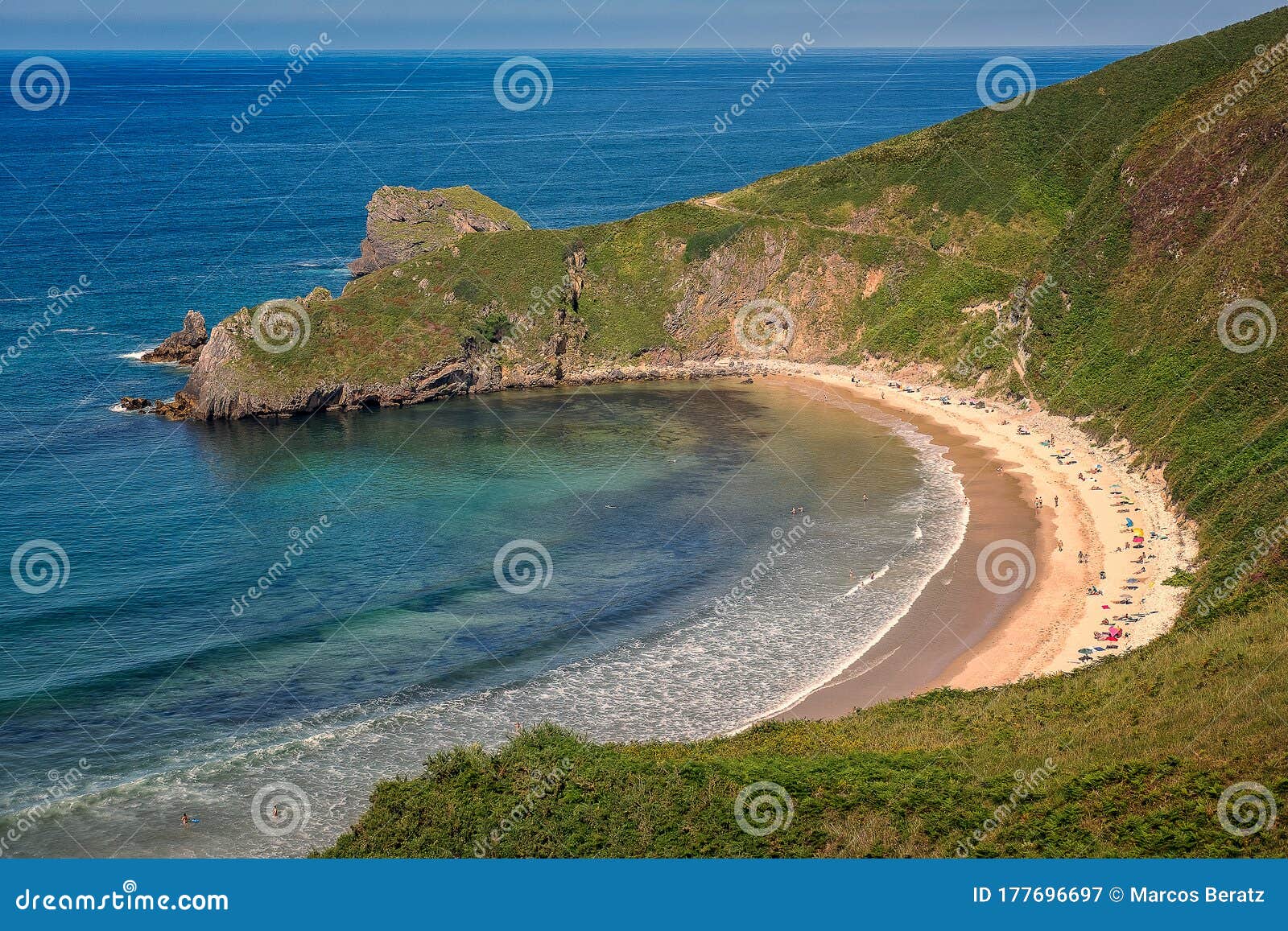 Бесплатное фото нудистский пляж