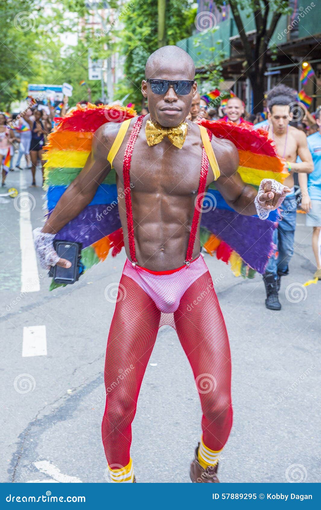 самые большие геи парад фото 98
