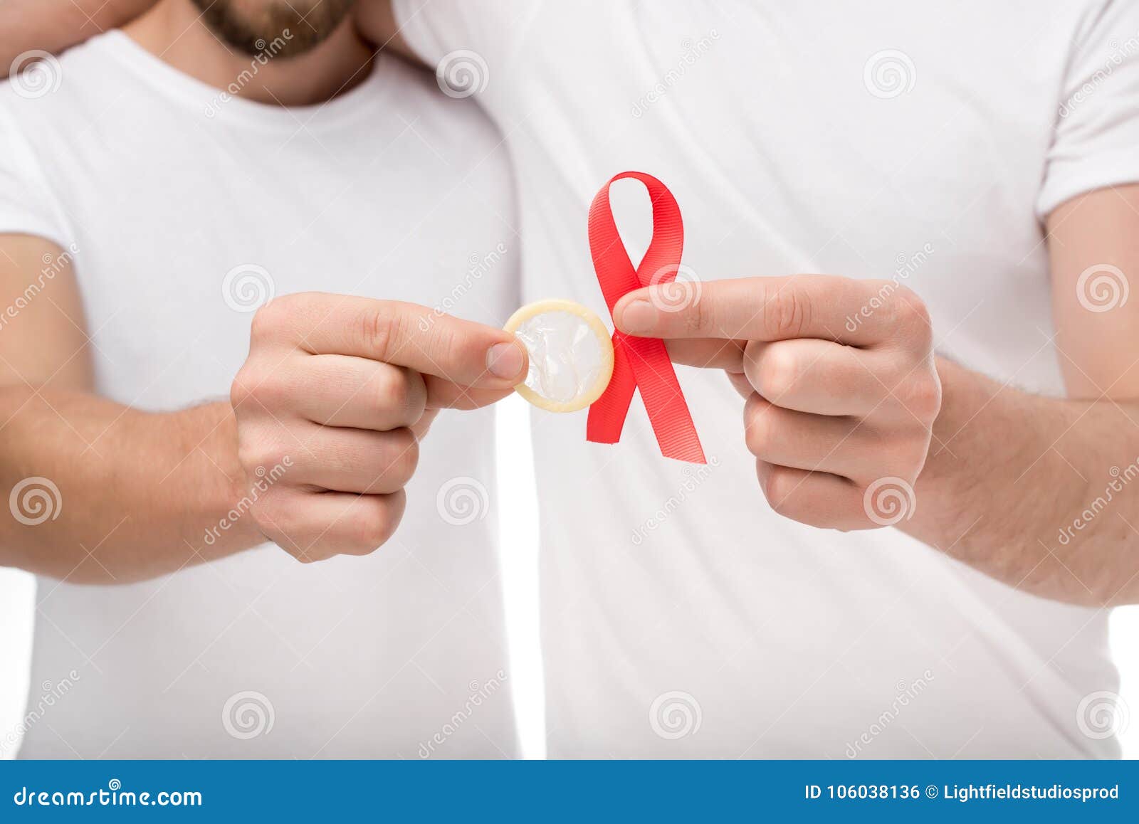 Влюбилась спид ап. ВИЧ предохранение. Презик СПИД. Защищенные половые контакты.
