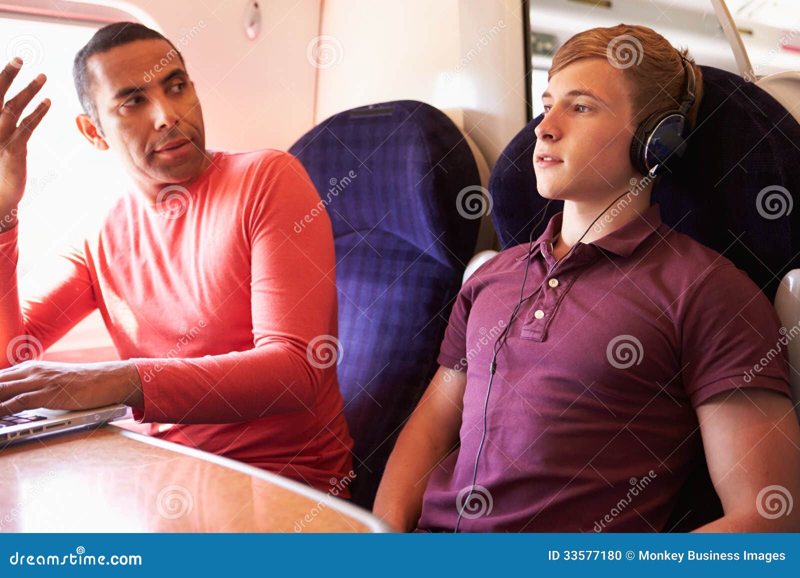Пассажиры песня в конце. Слушать музыку. Monkey Business man. Annoying Loud Passengers. Which Headset are using us Pilots.