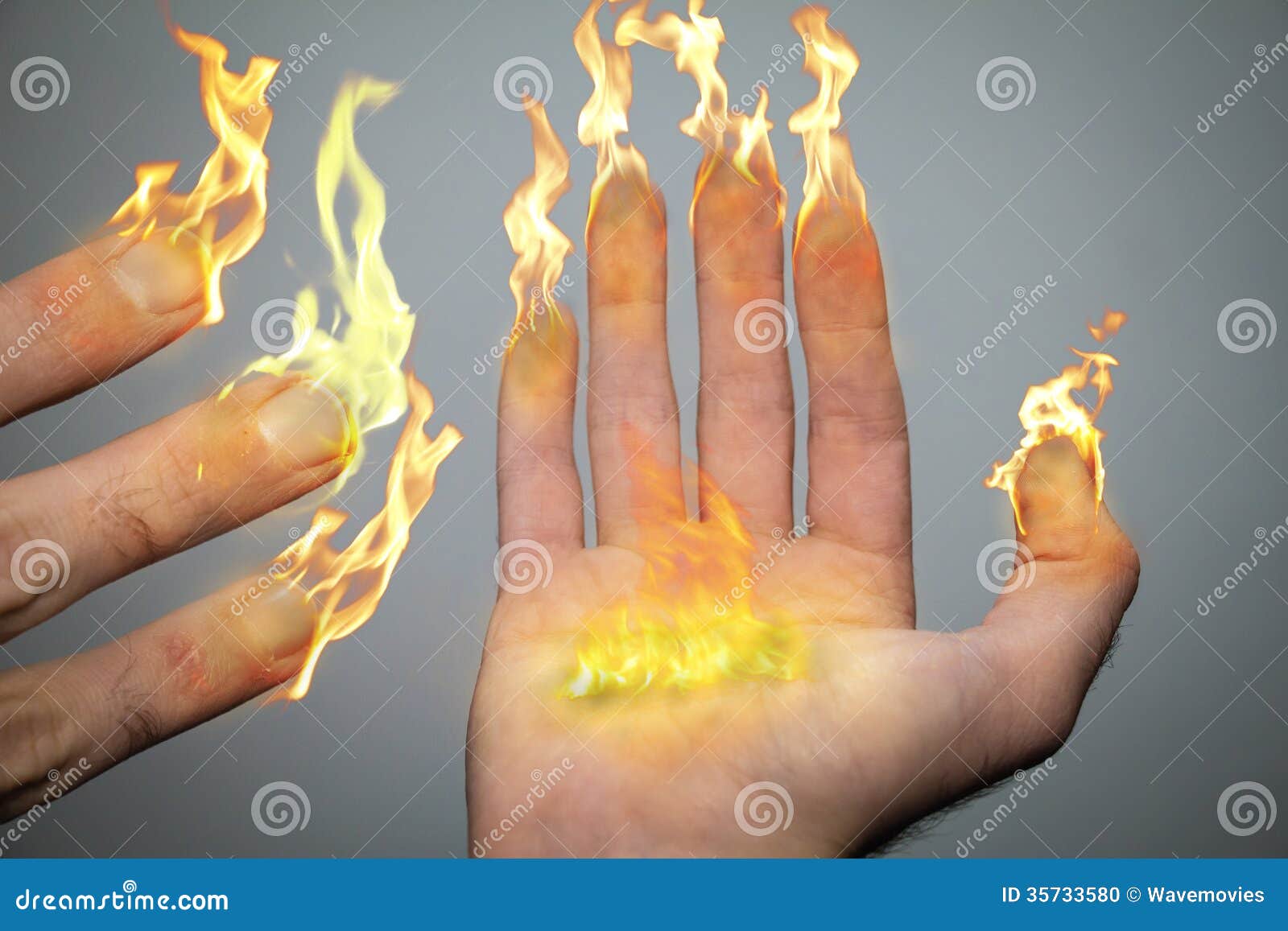 Сильно горят руки. Огонь в руке. Огонь на ладони. Пламя на ладони. Пламя в руке.