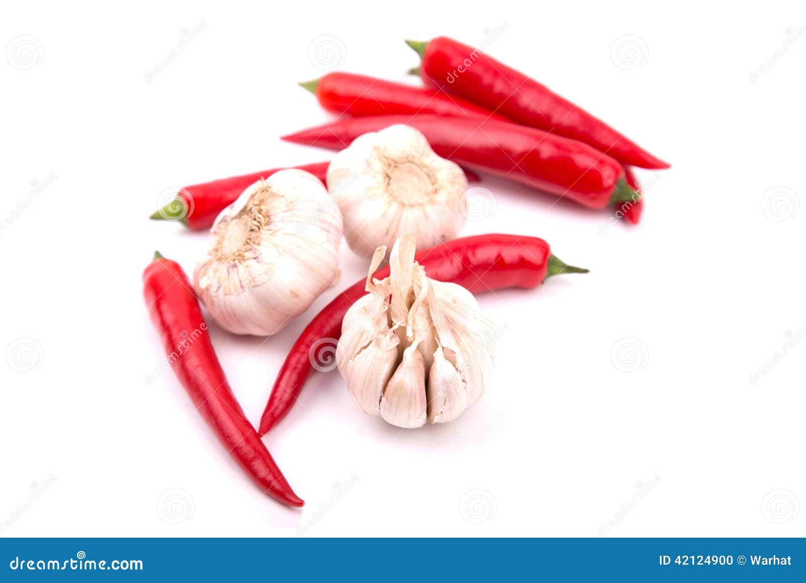 перец чили чеснок. лук чеснок перец. перец чили и чеснок. острый перец с чесноком. перец и чеснок.