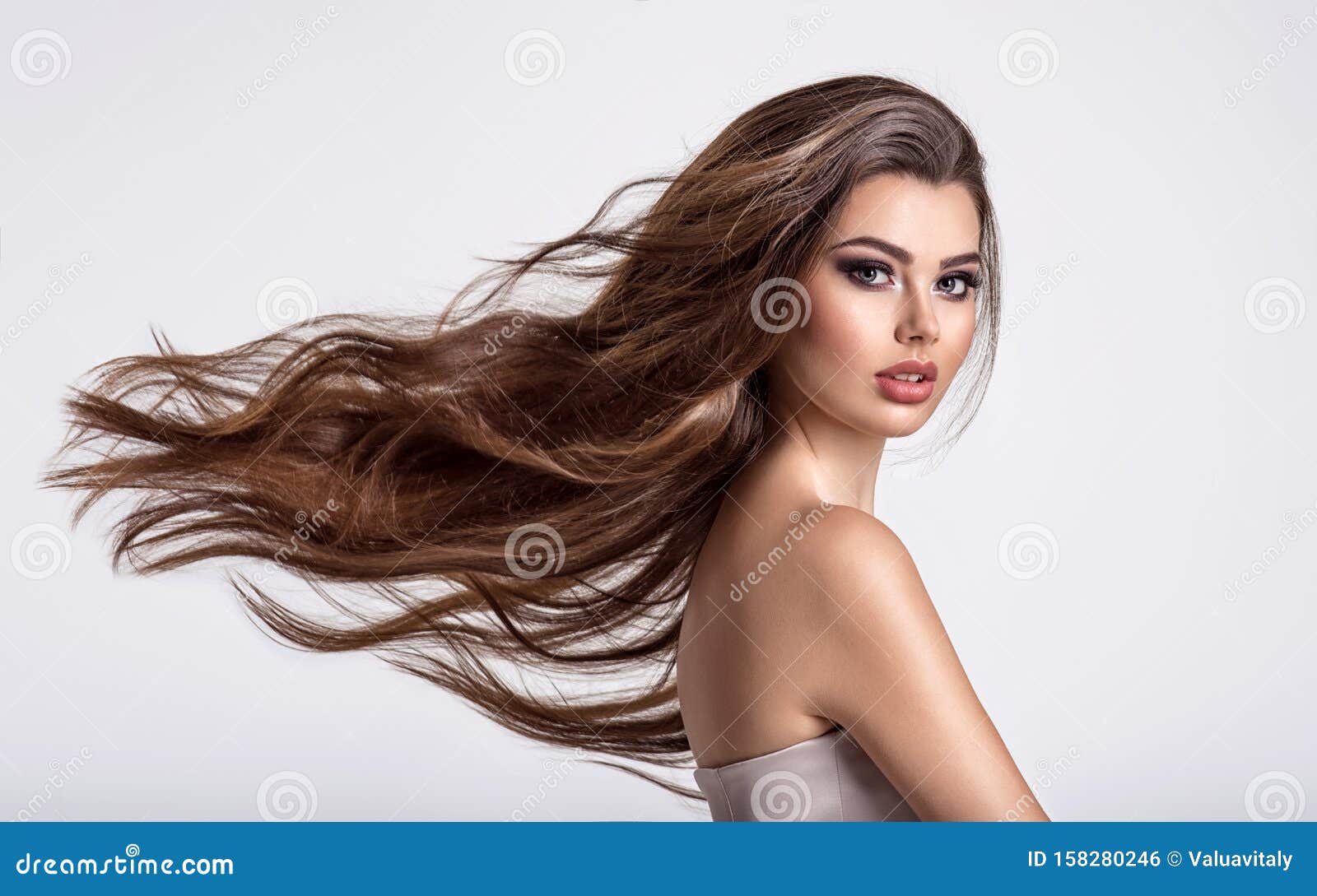 Фото Женщины Брюнетки С Длинными Волосами