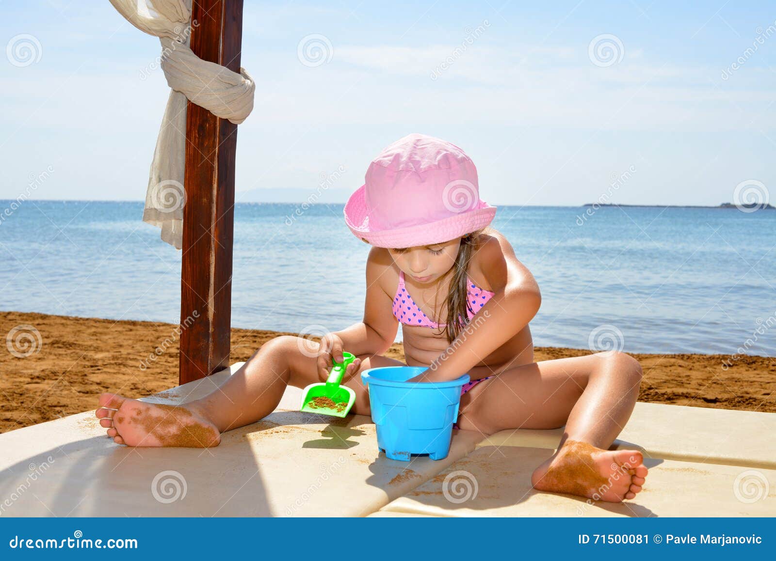фото дети на голом пляже фото 115