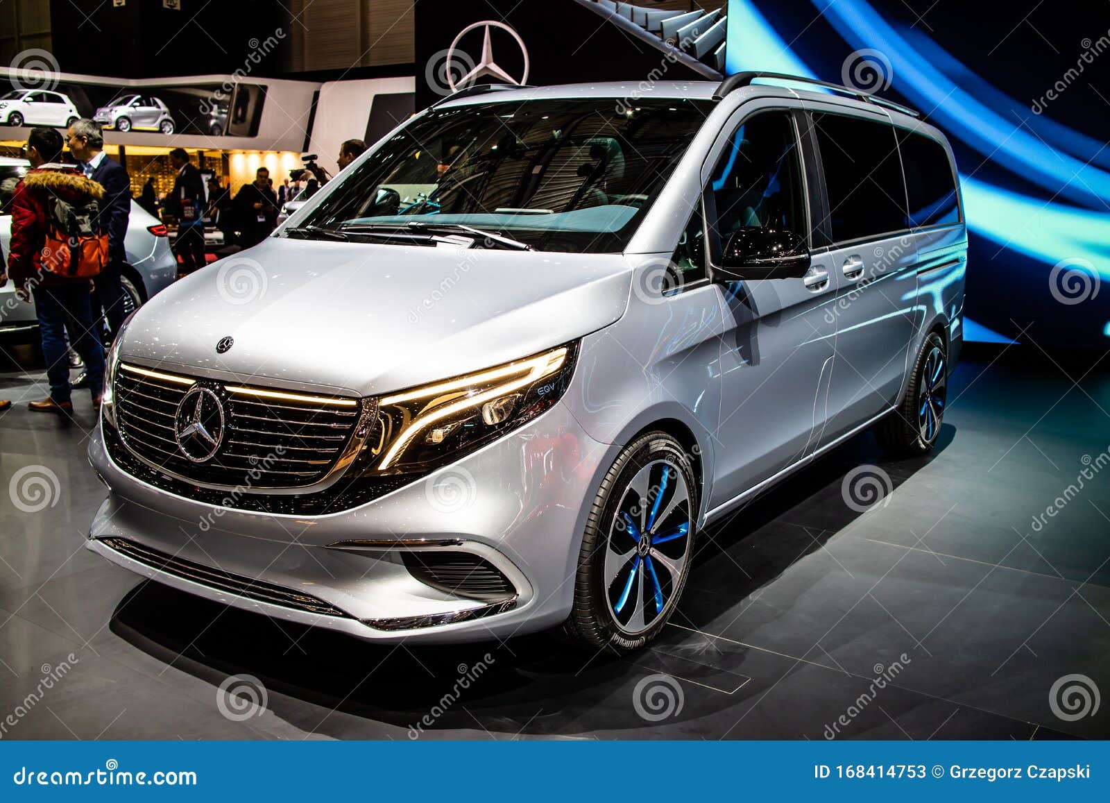 Mercedes Benz V Class 2022 Года Фото