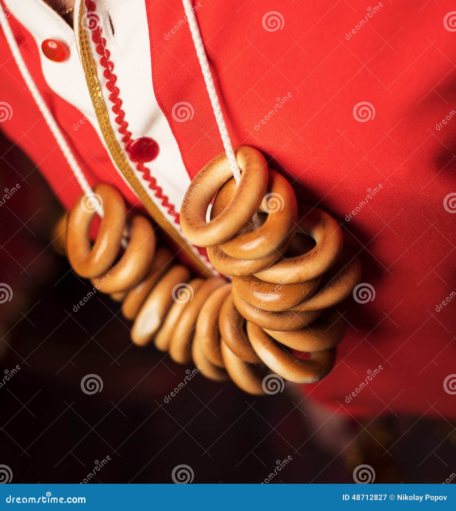 Бусы из баранок