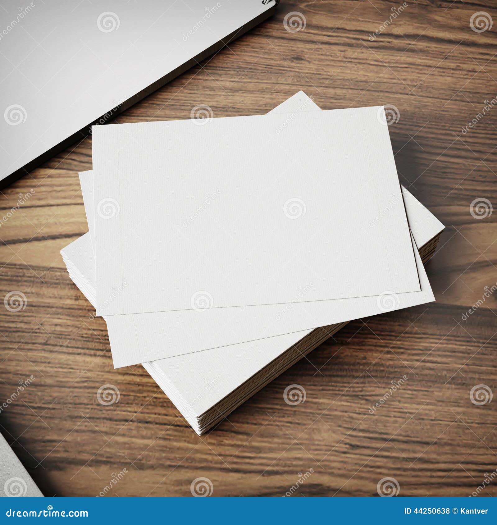 Белый лист бумаги на столе. Бумаги на столе. Листок бумаги. Листок бумаги на столе. Белый лист на столе.