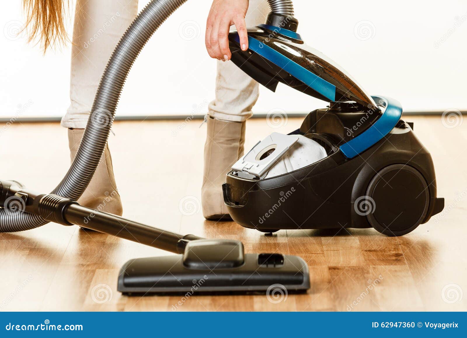 Home vacuum cleaner. Vacuum Cleaner пылесос. Пылесос Дофлер Vacuum Cleaner. Мешок для пылесоса. Пылесос jpg.