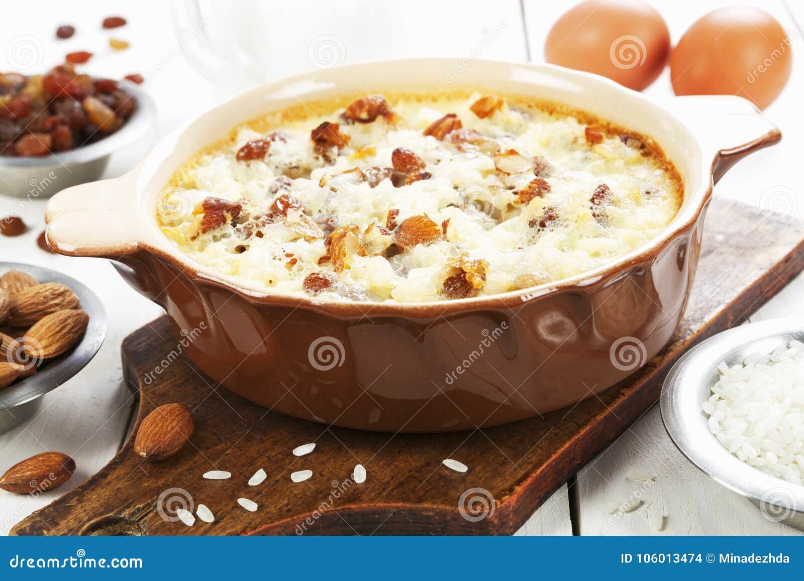 Рисовый пудинг с изюмом