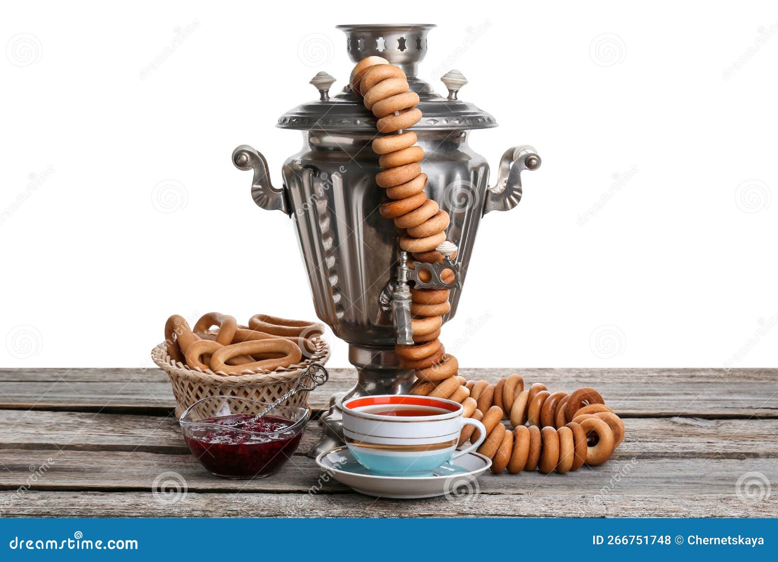 Самовар с сушками картинки