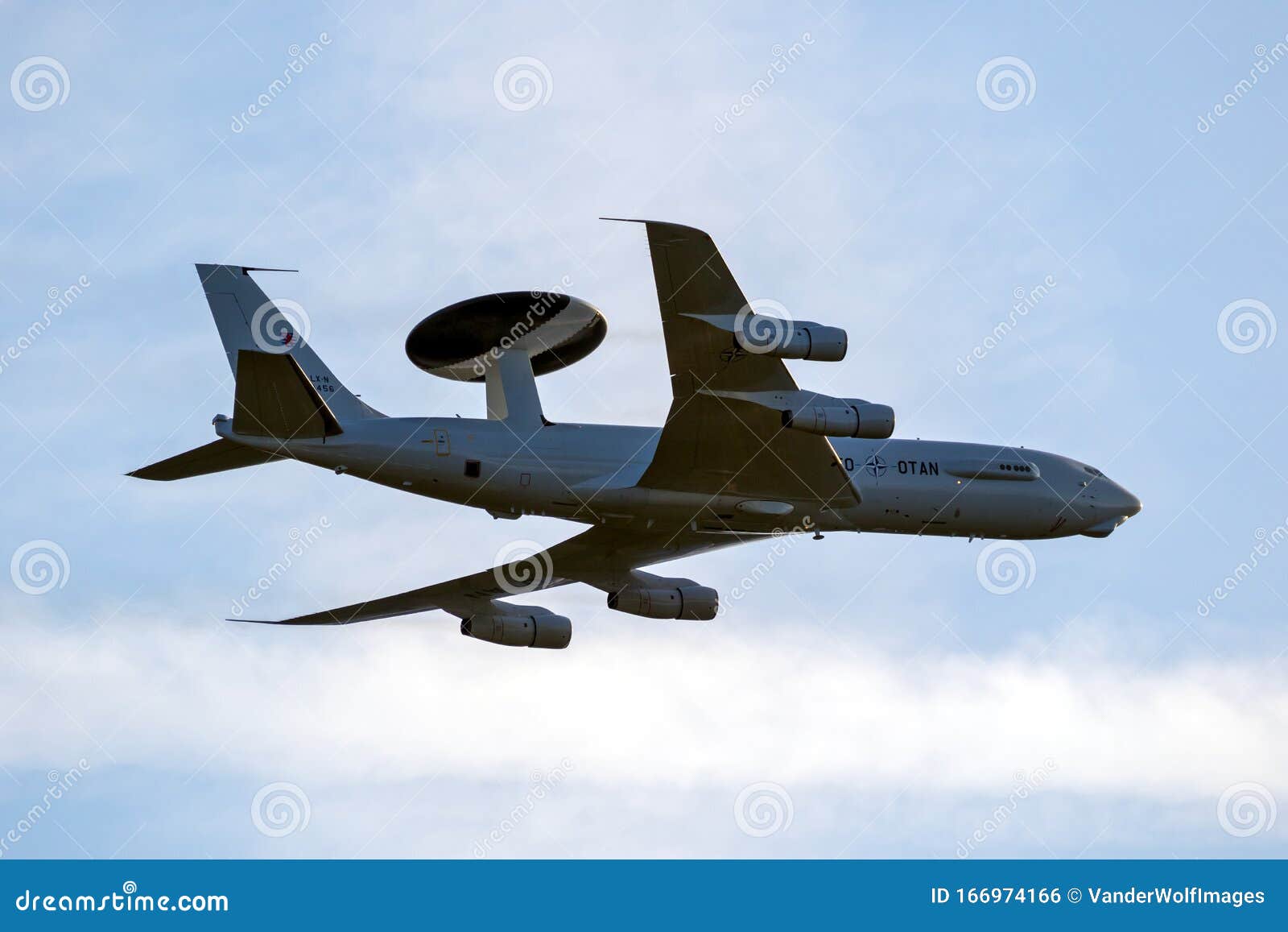  Boeing   Sentry  -3 E   -      166974166