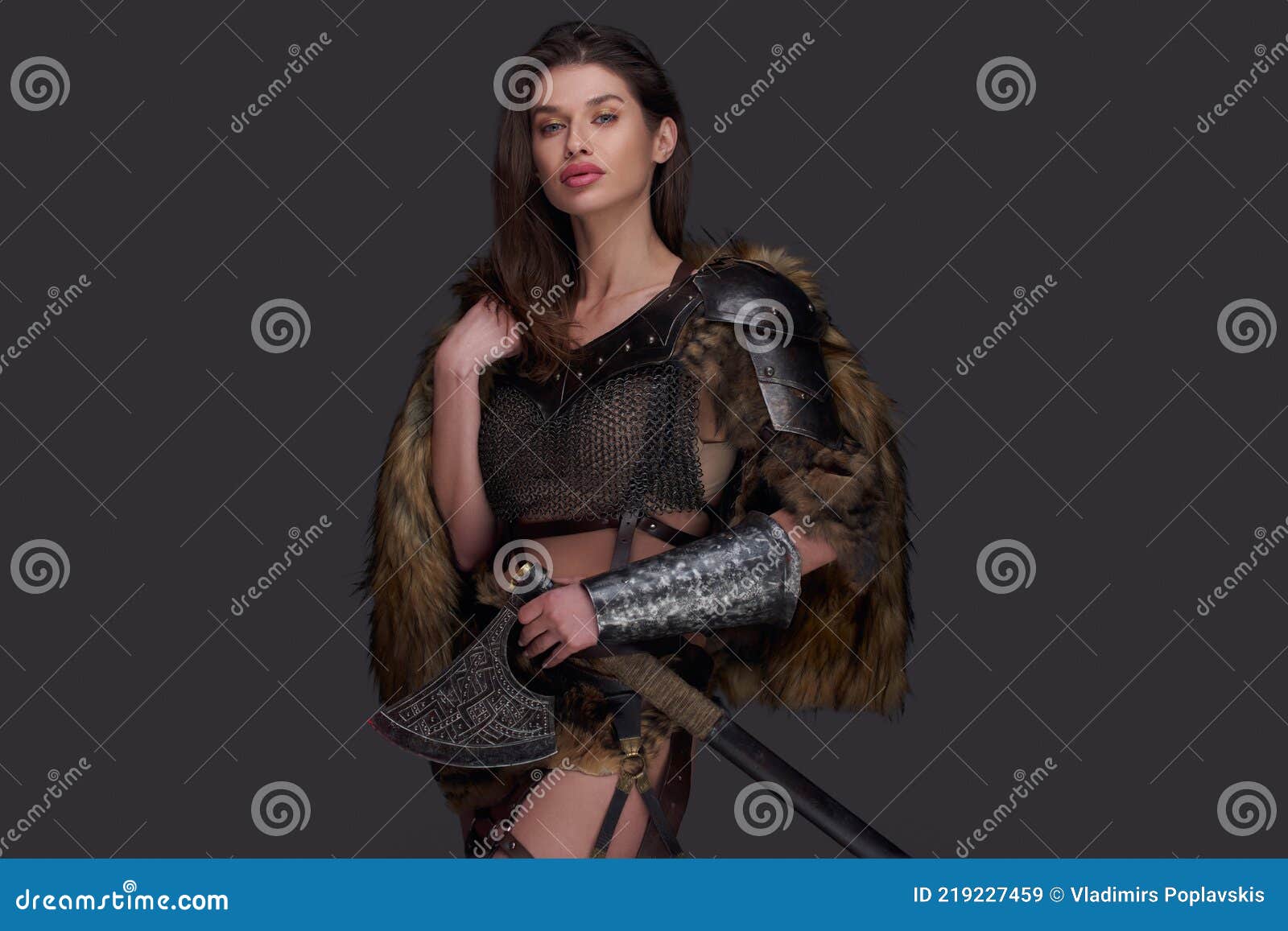 небритые девушки деревни 