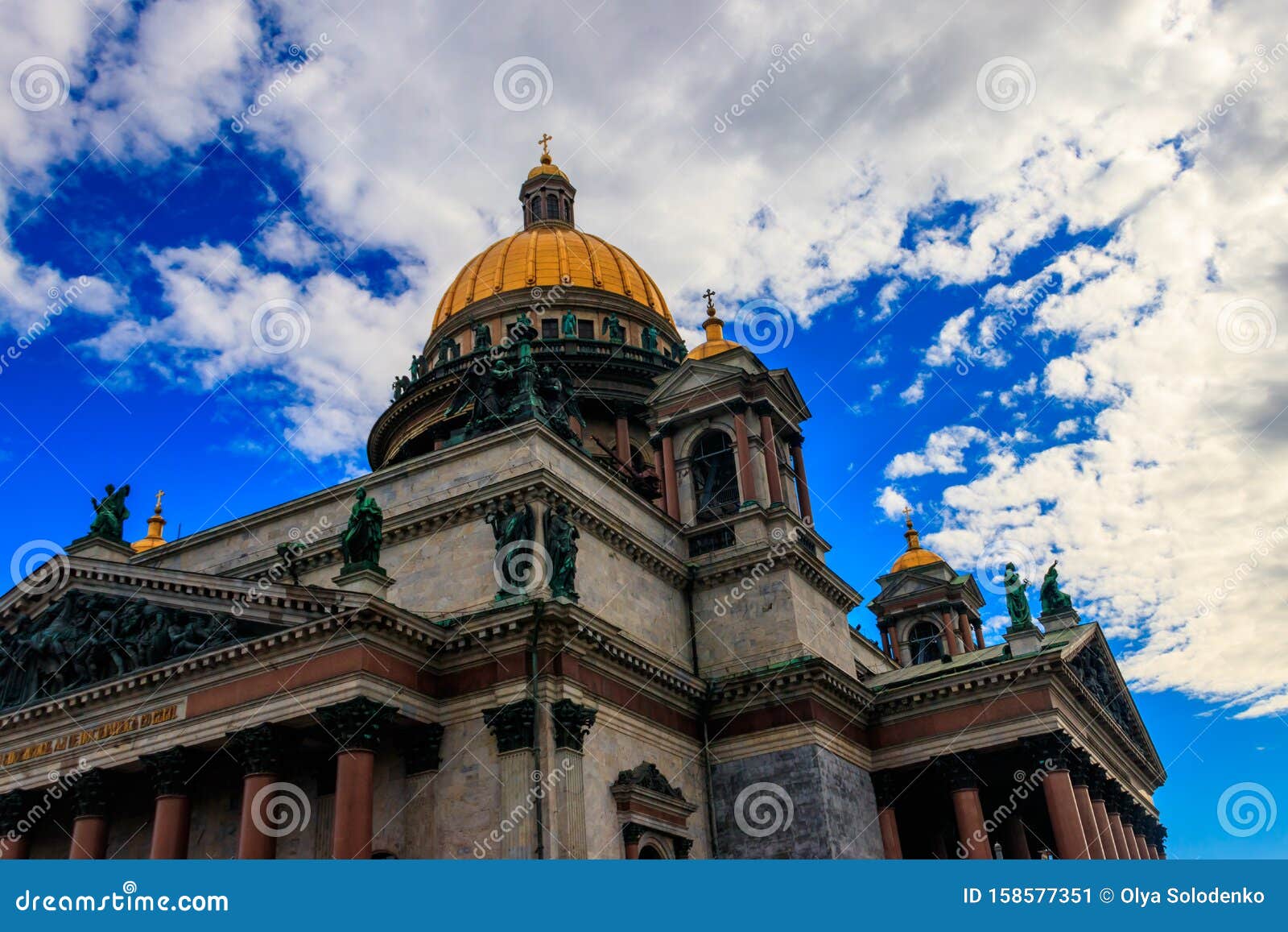 Собор Святого Исаака или Исаакиевский собор в Санкт-Петербурге, Россия  Стоковое Изображение - изображение насчитывающей колонка, высоко: 158577351