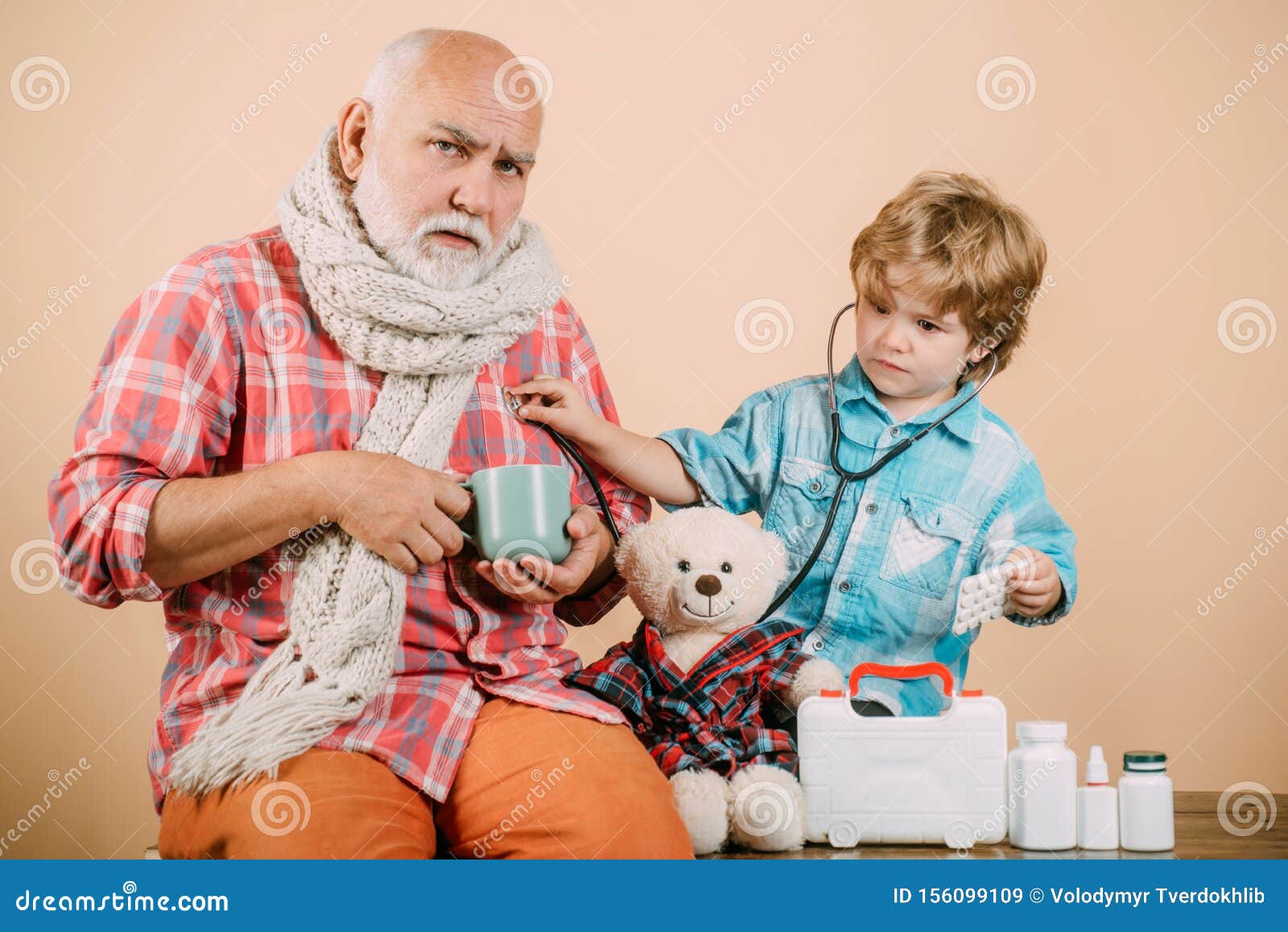 Old man child. Бальные дедушки. Дедушка приболел.