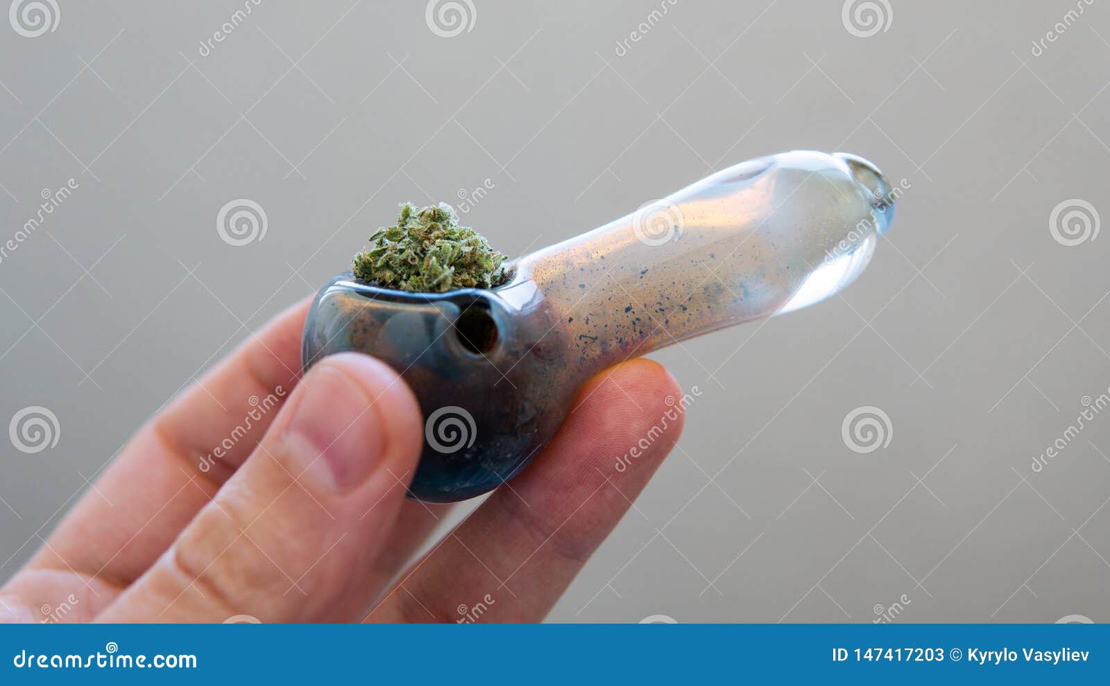 марихуана фото в трубке