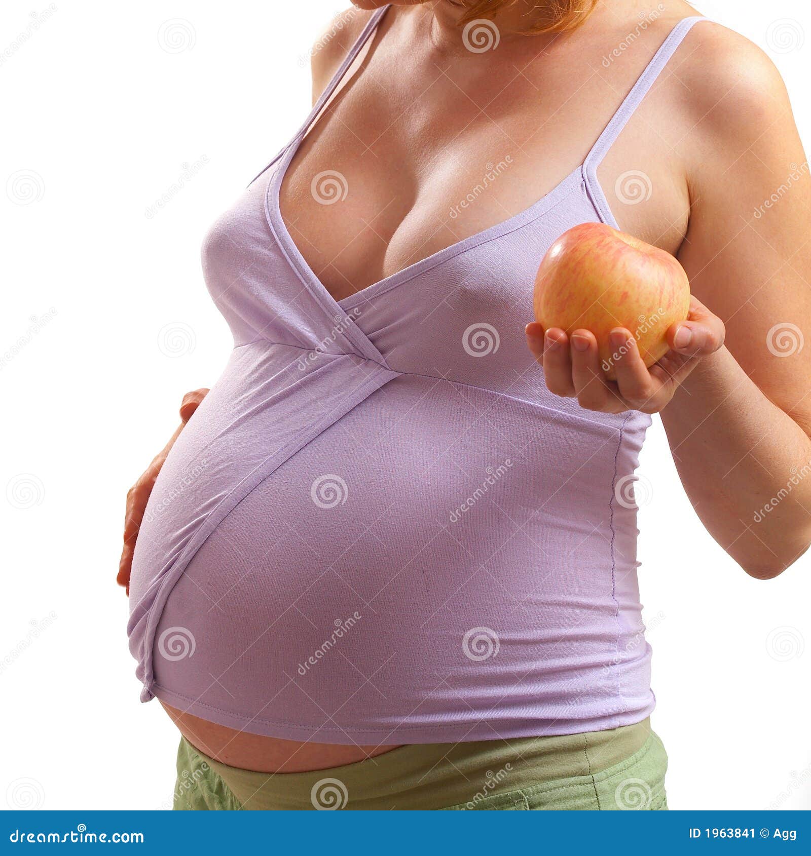 беременна из груди бежит фото 83